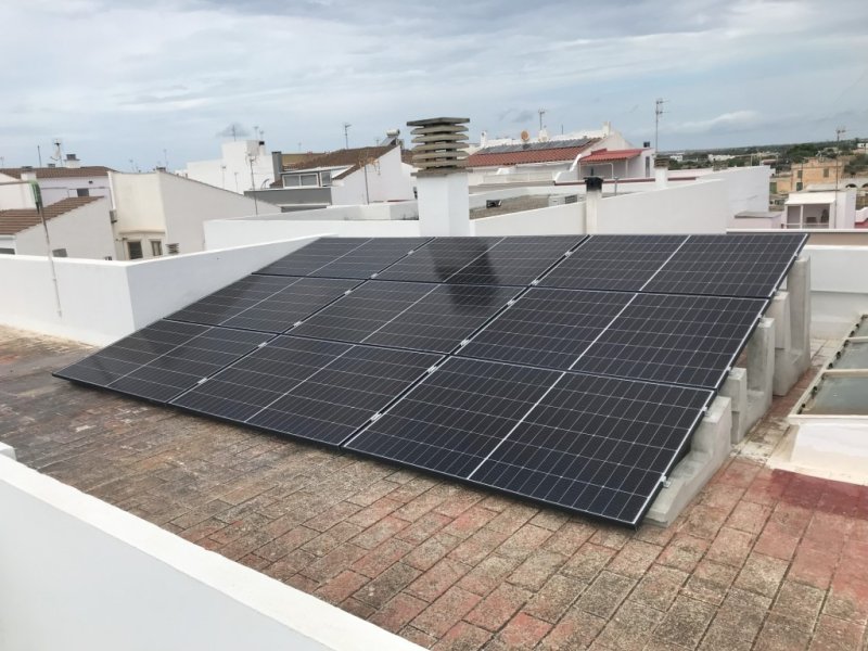 VIVIENDA UNIFAMILIAR EN EDIFICIO 2ªP.